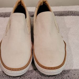 New Robert Graham Men’s leather Sneakers